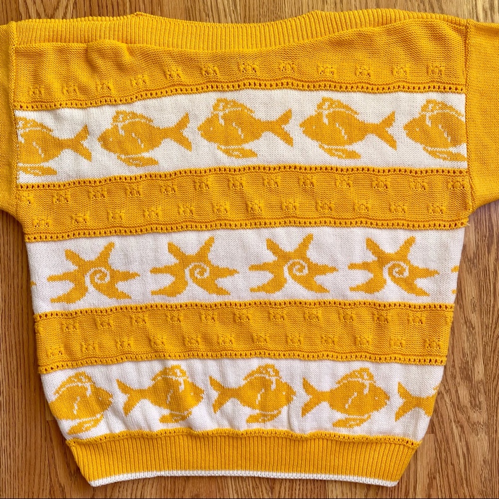 Vintage 80s/90s marigold fish striped short sleeve sweater - Picture 5 of 9